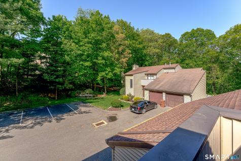 12 Kings Wood Manor Shelton CT 06484