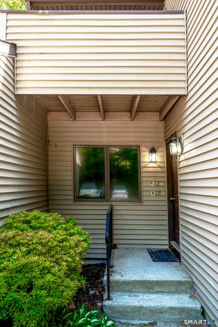 12 Kings Wood Manor Shelton CT 06484