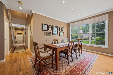43 Harwich Lane West Hartford CT 06117