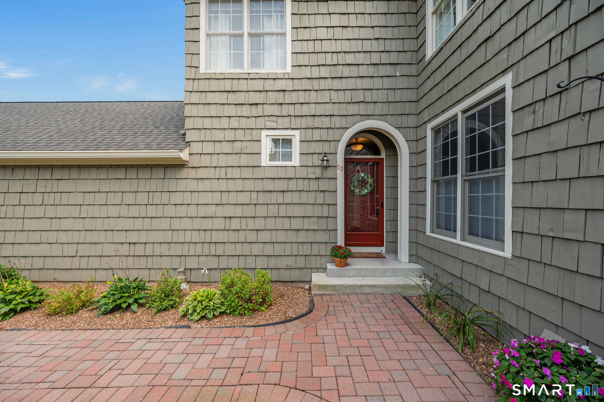 43 Harwich Lane West Hartford CT 06117