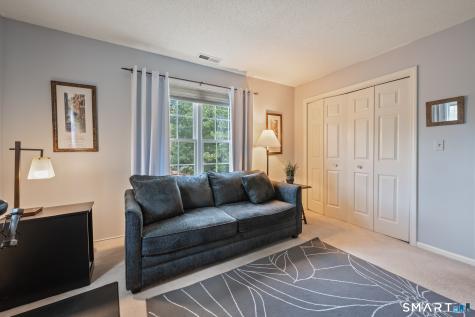 43 Harwich Lane West Hartford CT 06117