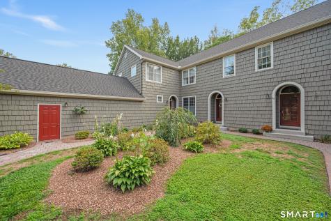 43 Harwich Lane West Hartford CT 06117