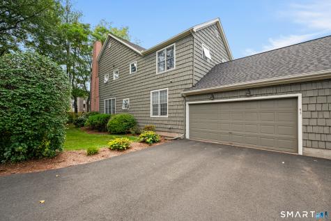 43 Harwich Lane West Hartford CT 06117