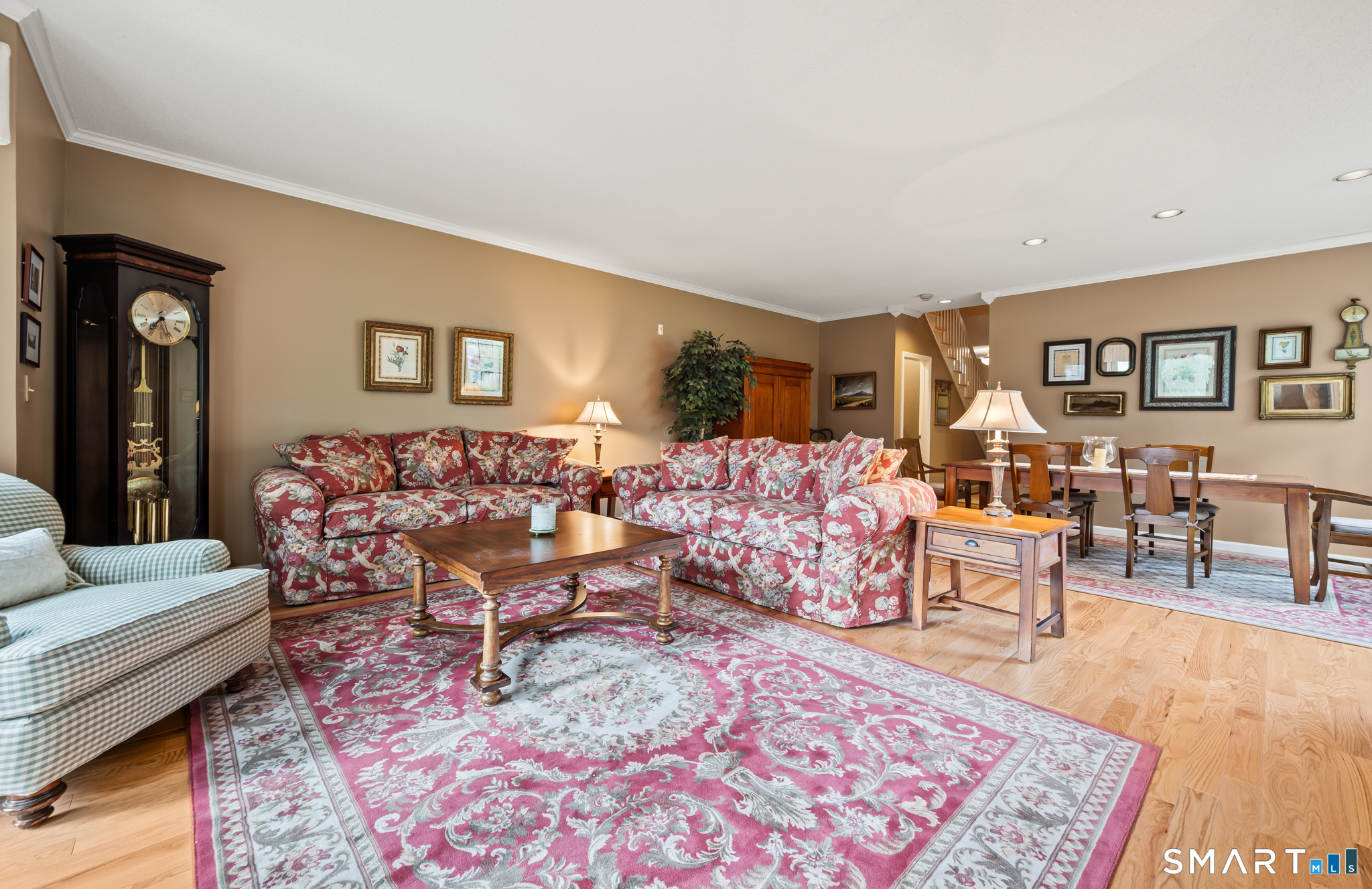 43 Harwich Lane West Hartford CT 06117
