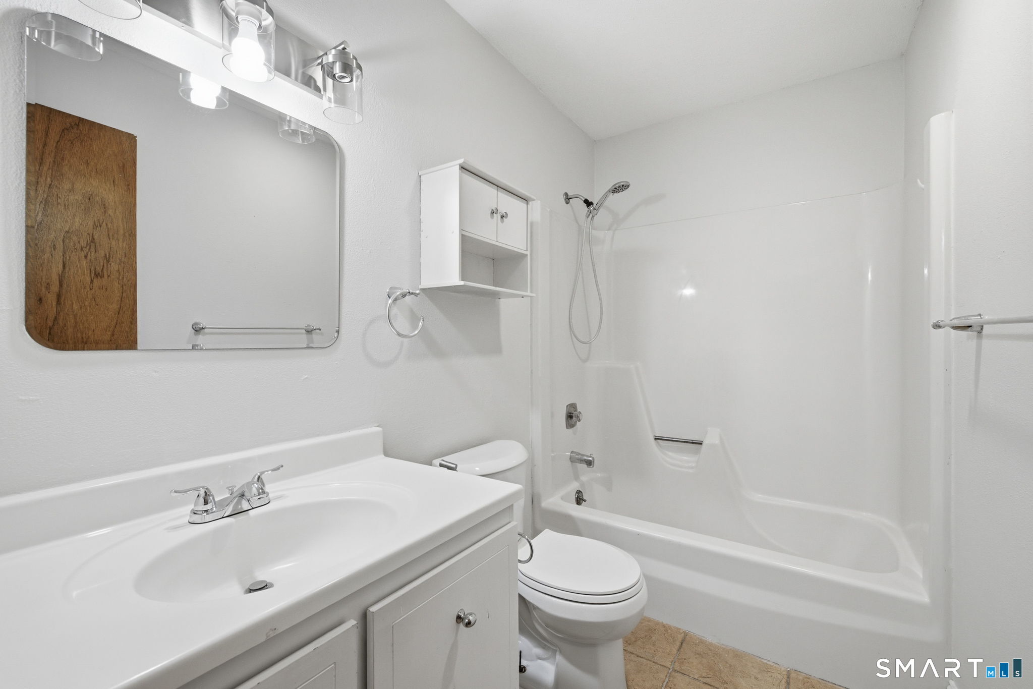 1106 Twin Circle Drive South Windsor CT 06074