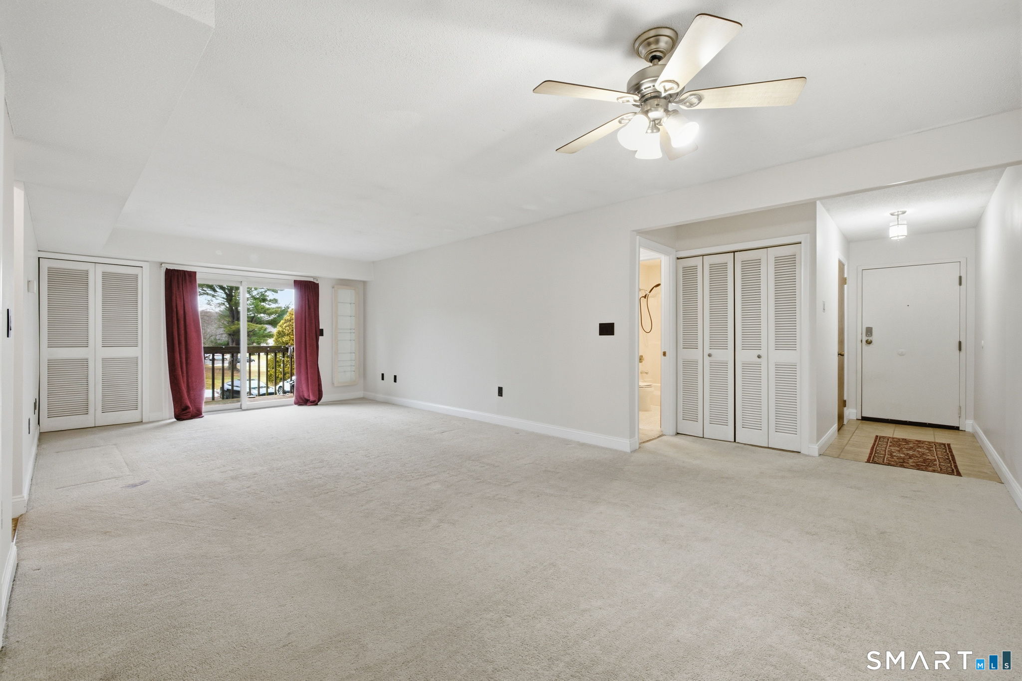 1106 Twin Circle Drive South Windsor CT 06074