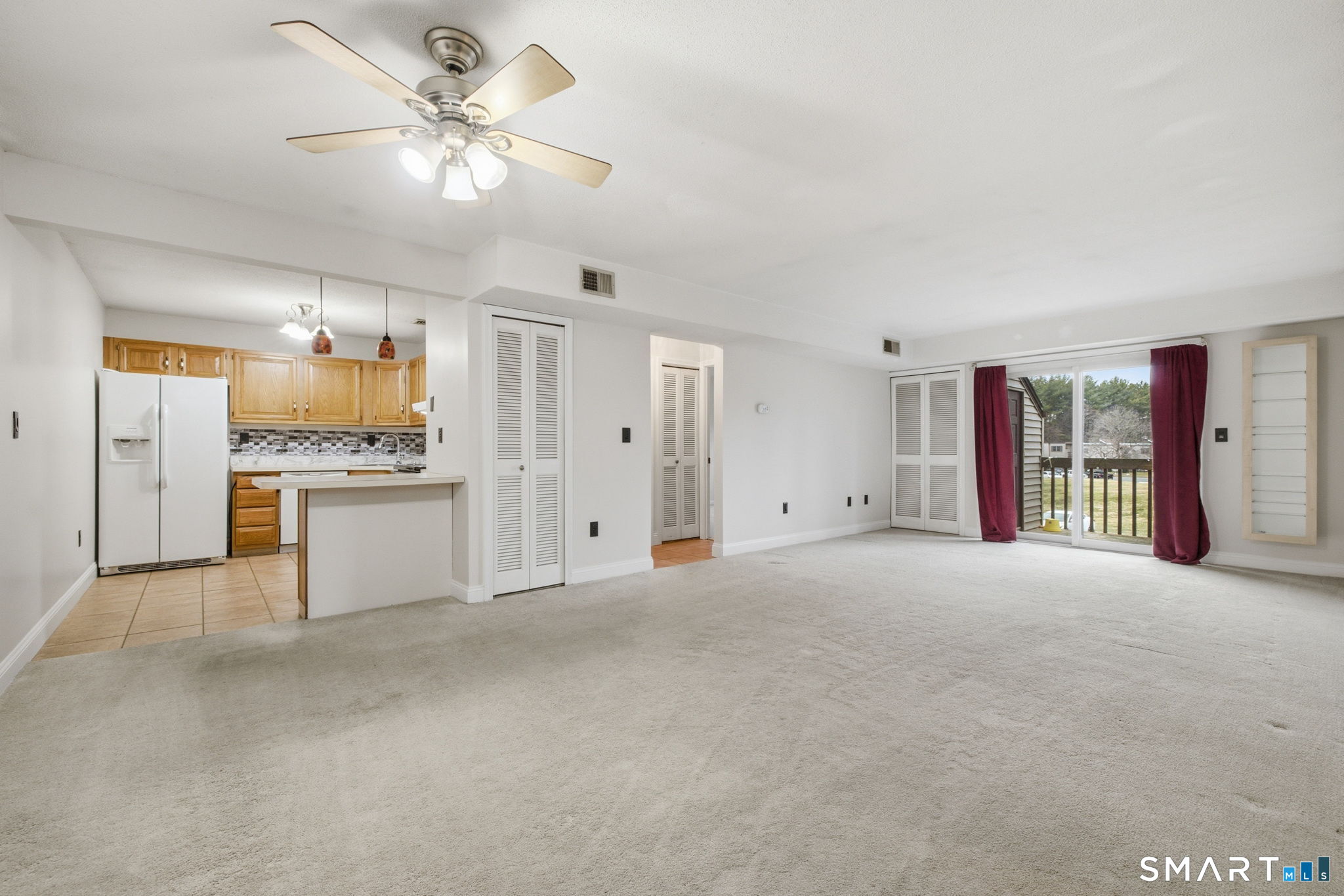 1106 Twin Circle Drive South Windsor CT 06074