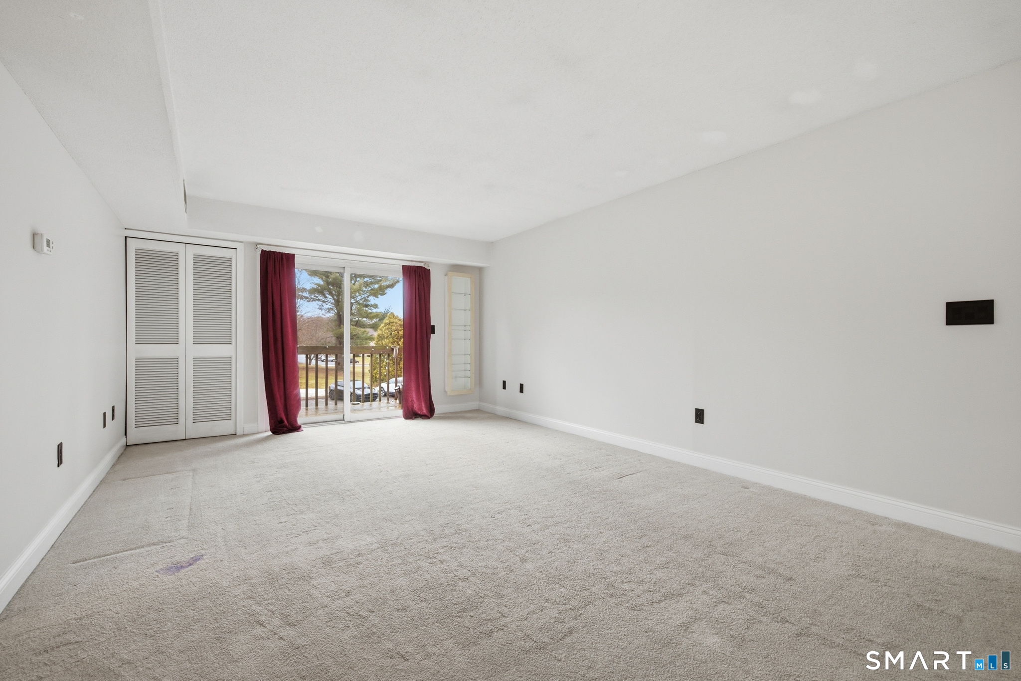 1106 Twin Circle Drive South Windsor CT 06074