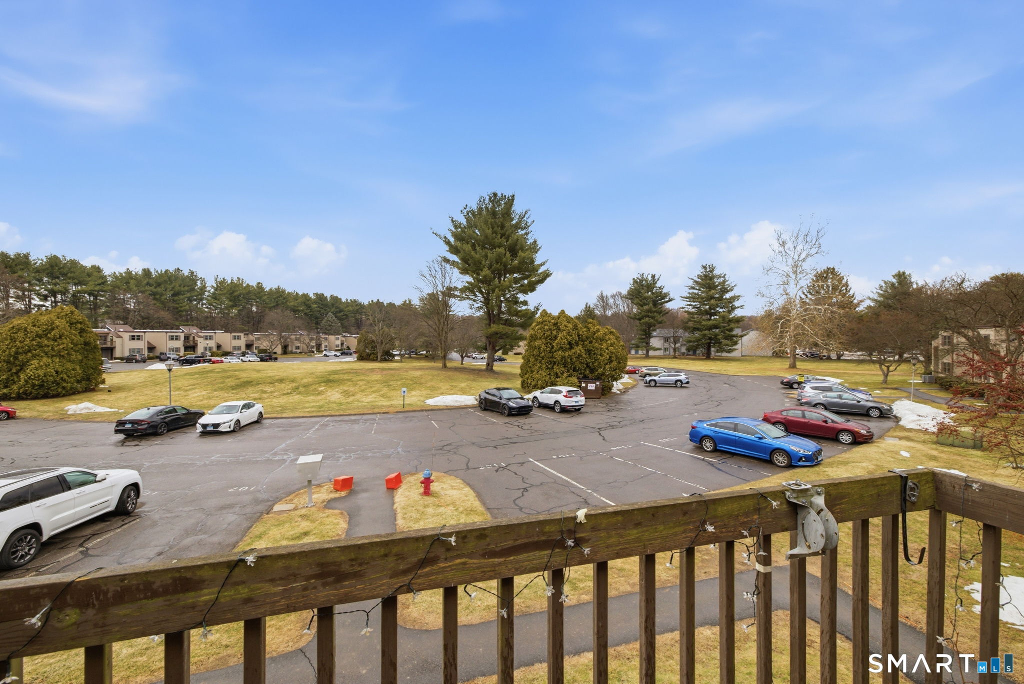 1106 Twin Circle Drive South Windsor CT 06074
