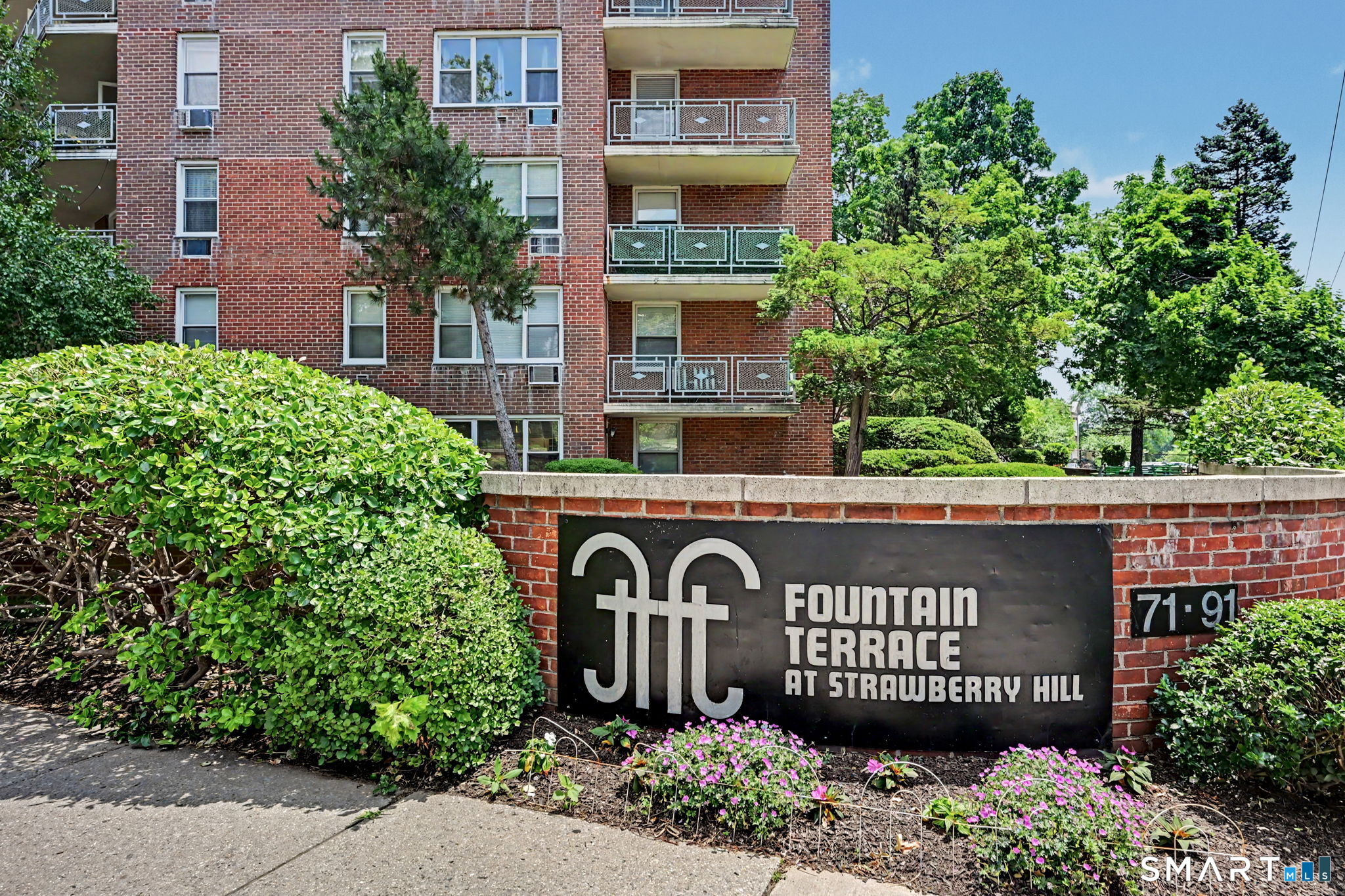71 Strawberry Hill Avenue Stamford CT 06902