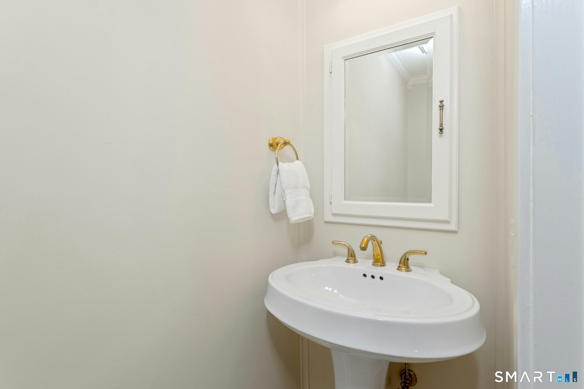 8 Glen Ridge Wilton CT 06897