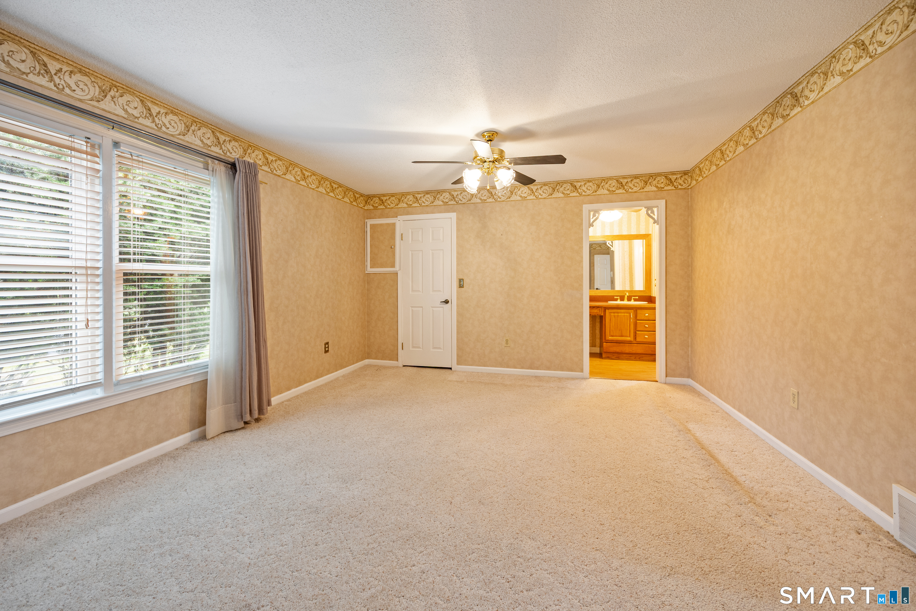 2 Saxon Woods Court Cheshire CT 06410