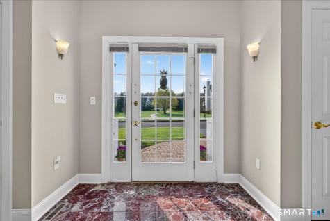 9 Balsam Ridge Circle Wallingford CT 06492