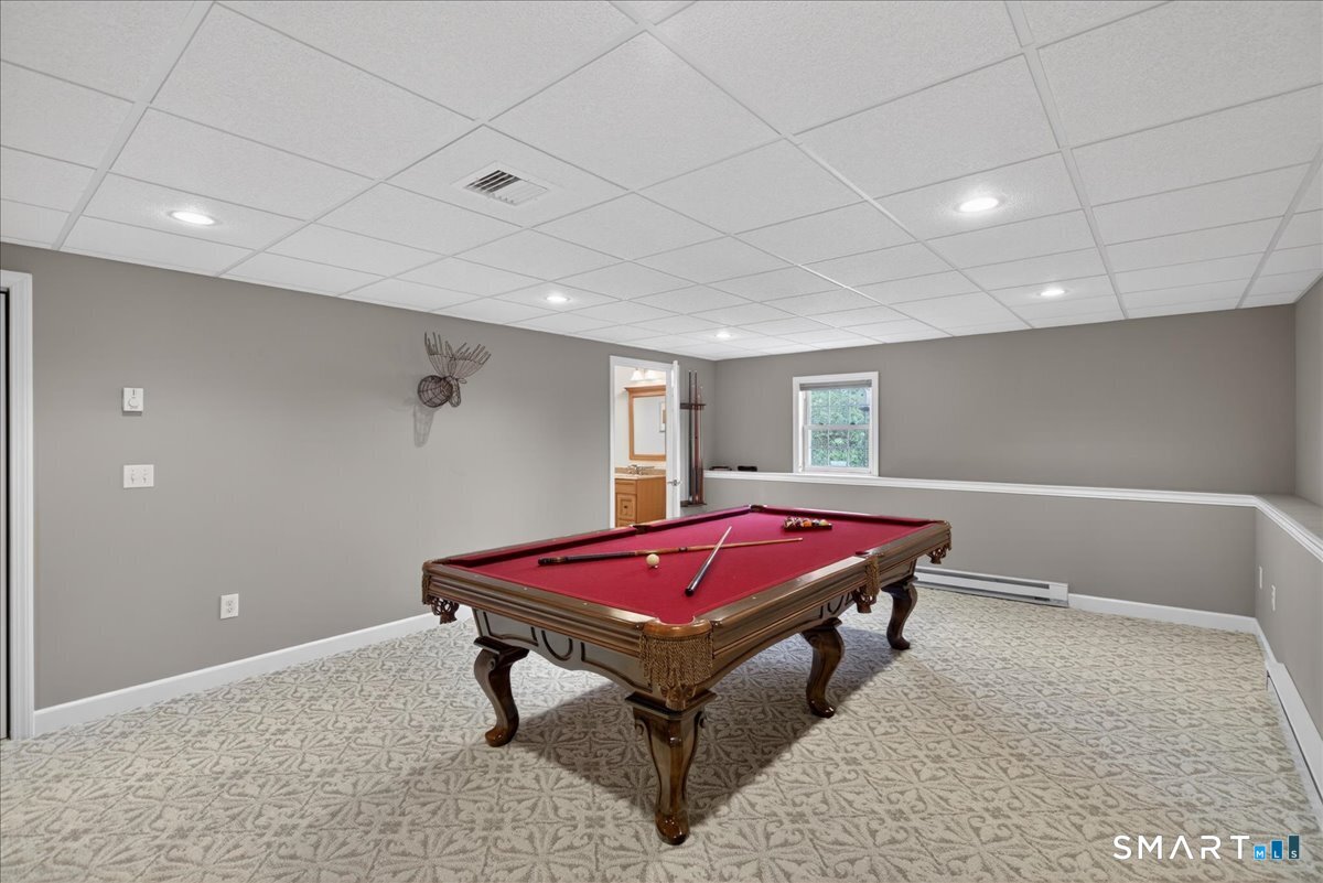 9 Balsam Ridge Circle Wallingford CT 06492