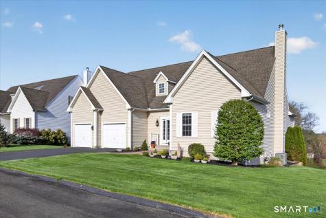9 Balsam Ridge Circle Wallingford CT 06492