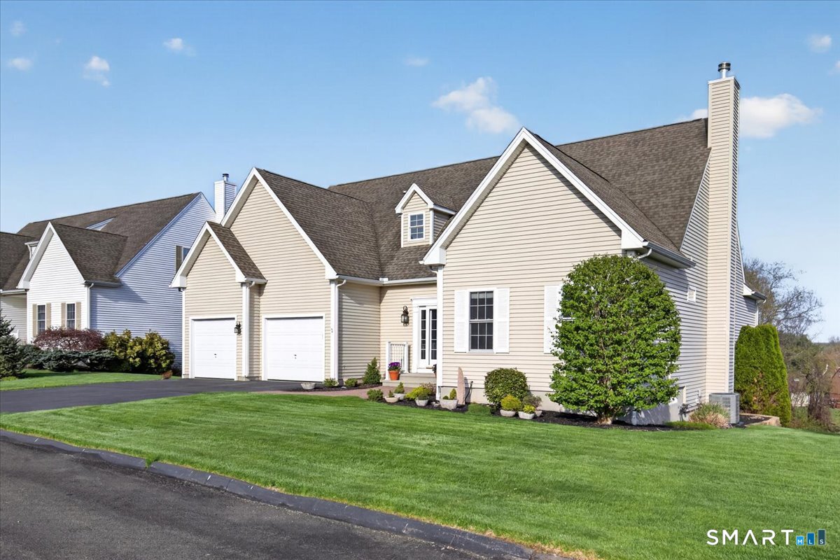 9 Balsam Ridge Circle Wallingford CT 06492