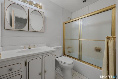 65 Westridge Road New London CT 06320