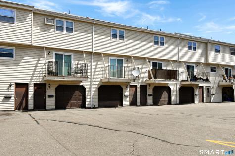 410 Blackstone Village Meriden CT 06450