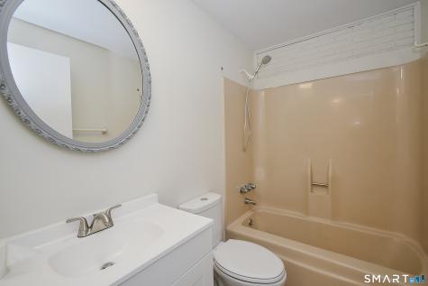 410 Blackstone Village Meriden CT 06450