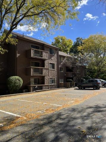 166 Old Brookfield Road Danbury CT 06811
