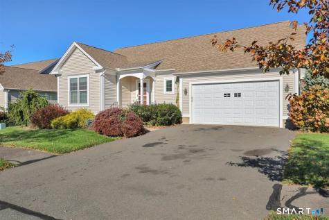5 Harwood Gardens Cromwell CT 06416