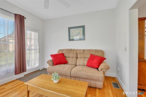 5 Harwood Gardens Cromwell CT 06416