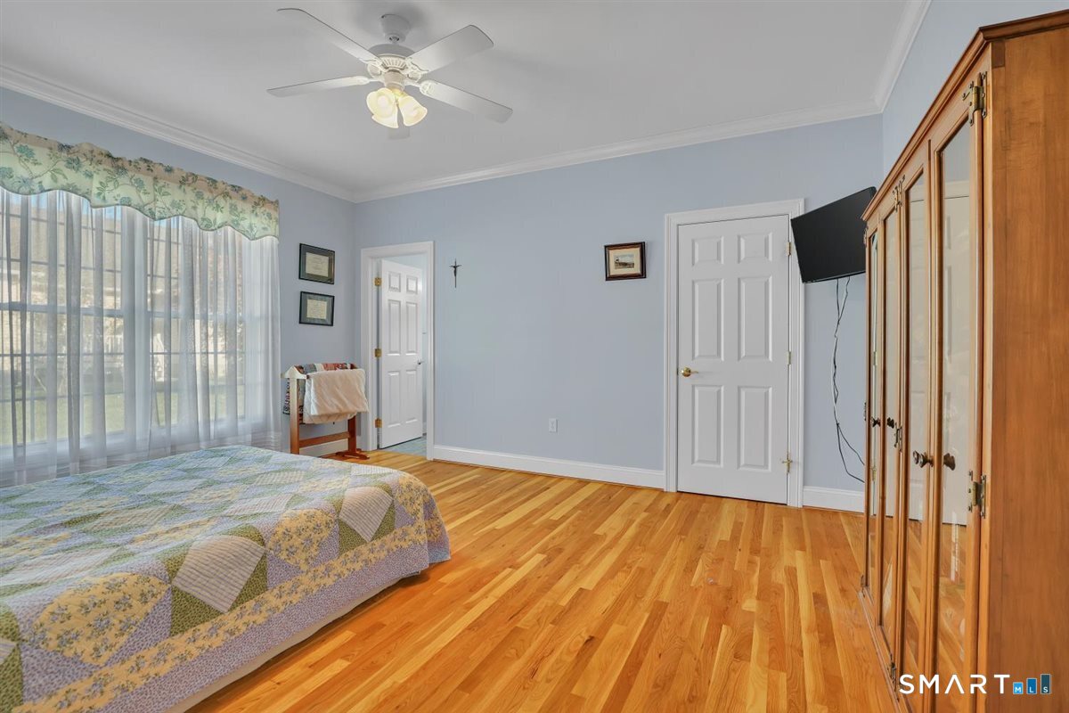 5 Harwood Gardens Cromwell CT 06416