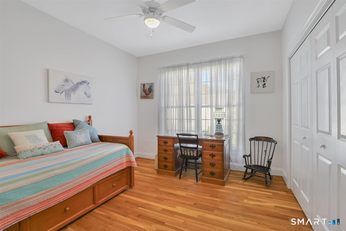 5 Harwood Gardens Cromwell CT 06416