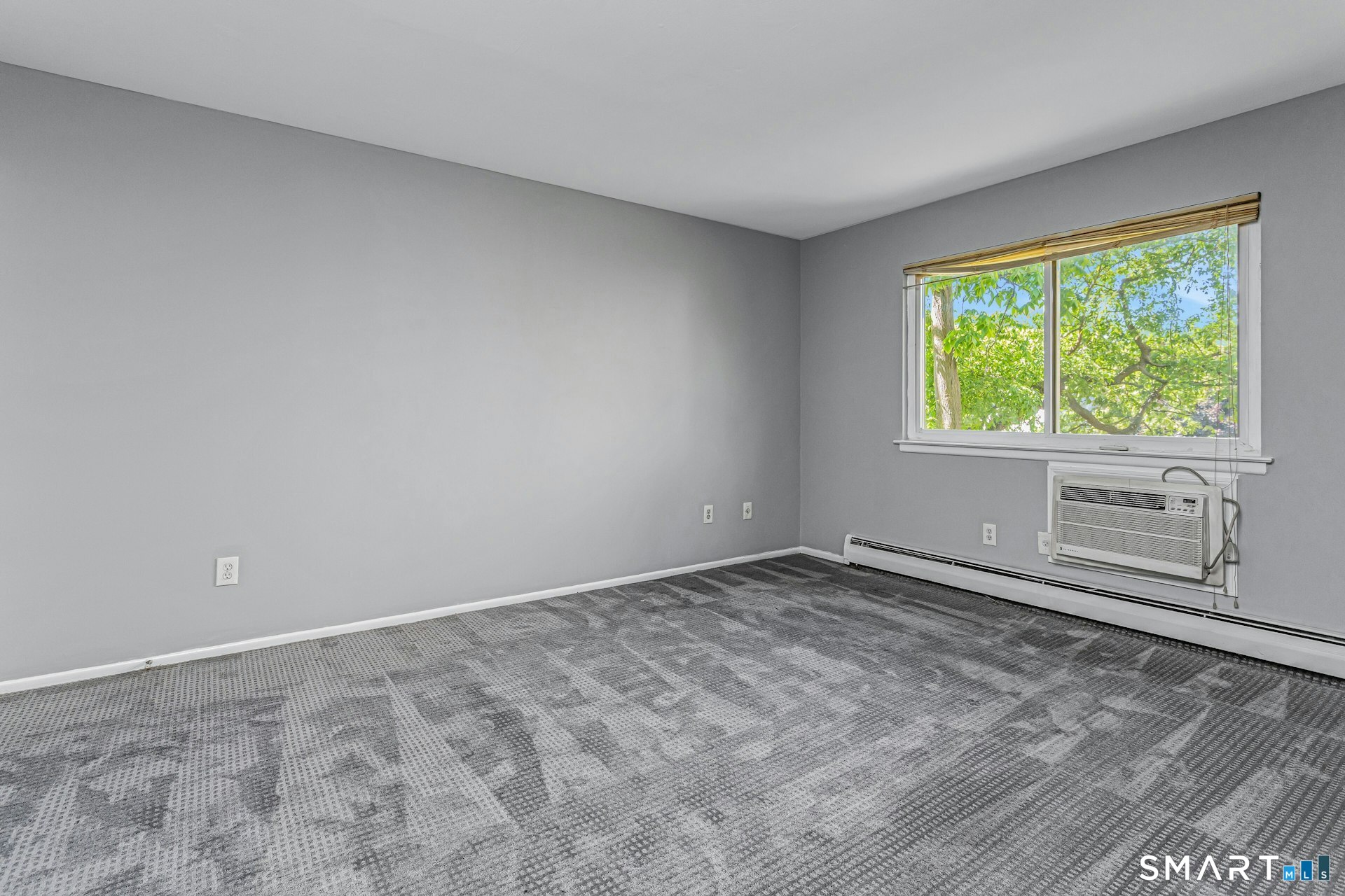333 Vincellette Street Bridgeport CT 06606