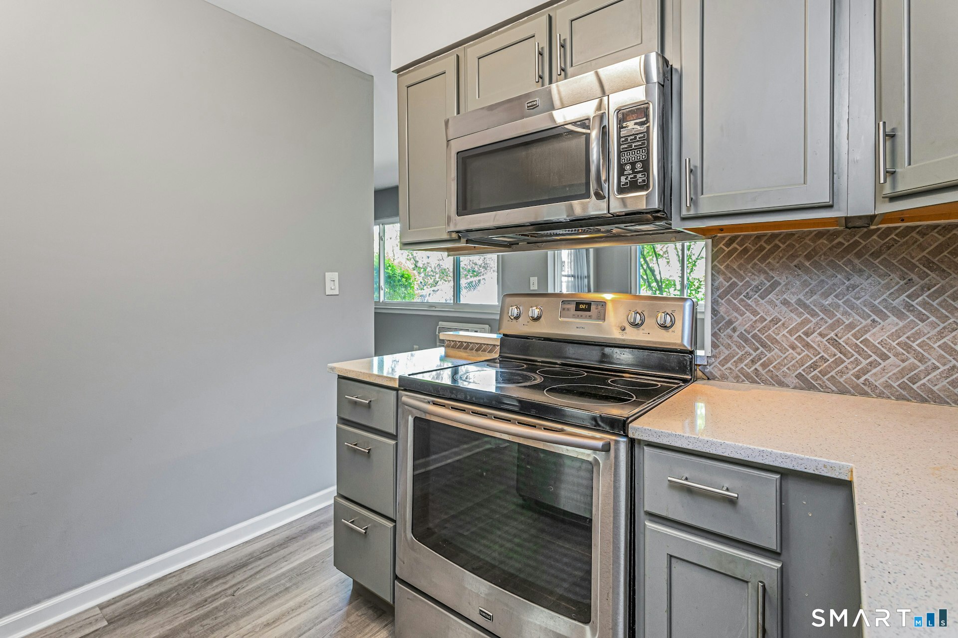333 Vincellette Street Bridgeport CT 06606