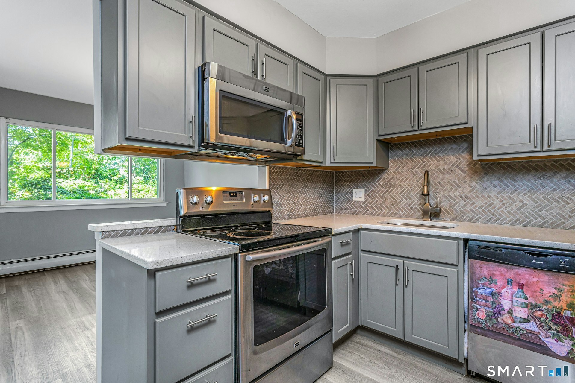 333 Vincellette Street Bridgeport CT 06606