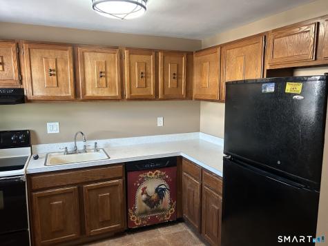 403 Blackstone Village Meriden CT 06450