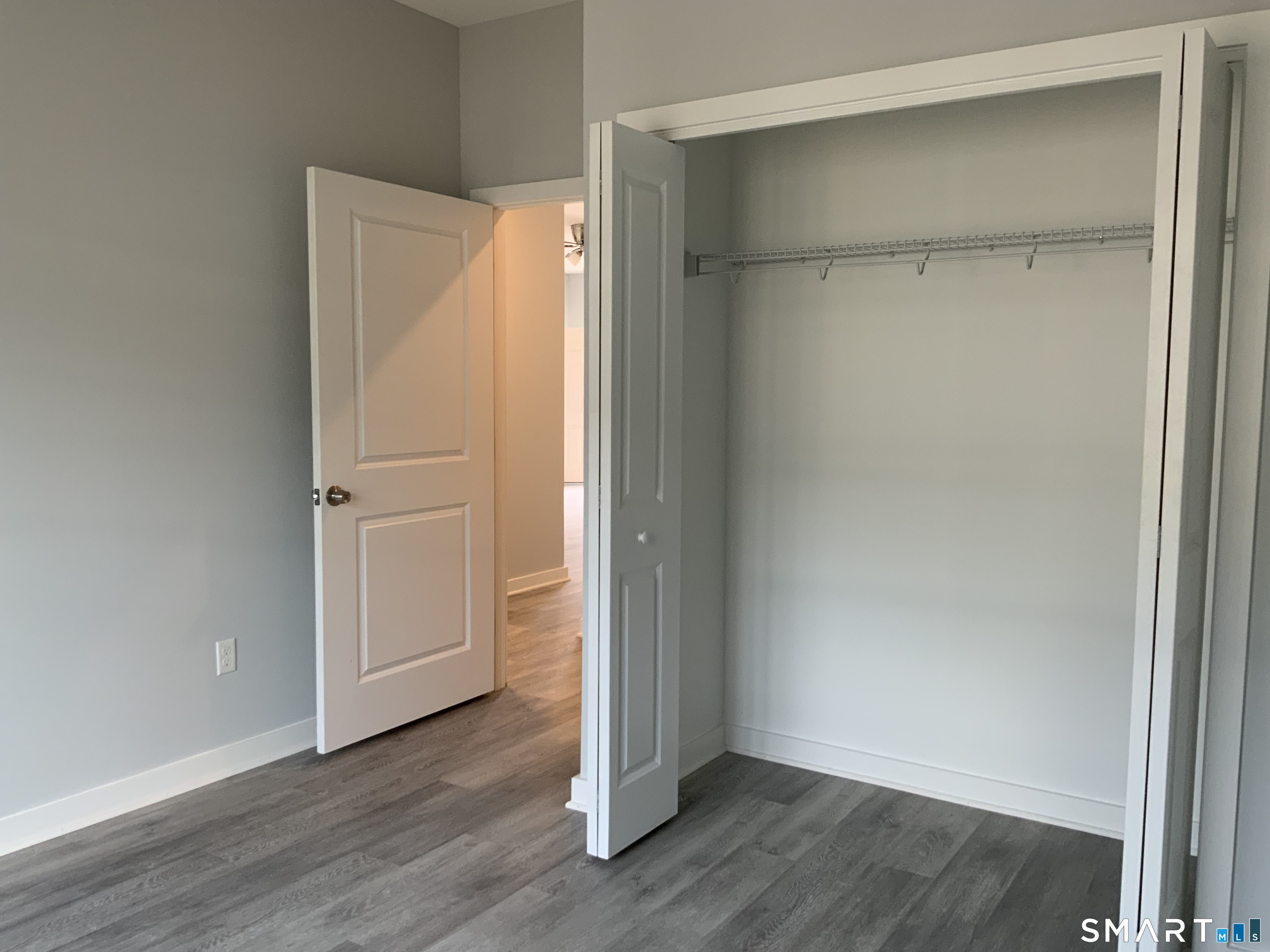 37 Shingle Hill Road West Haven CT 06516