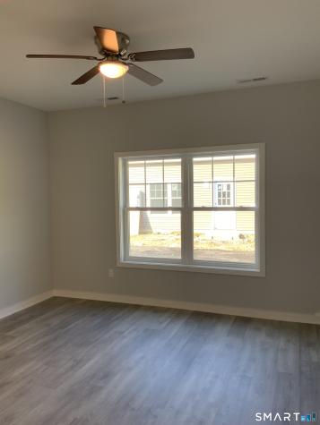 37 Shingle Hill Road West Haven CT 06516