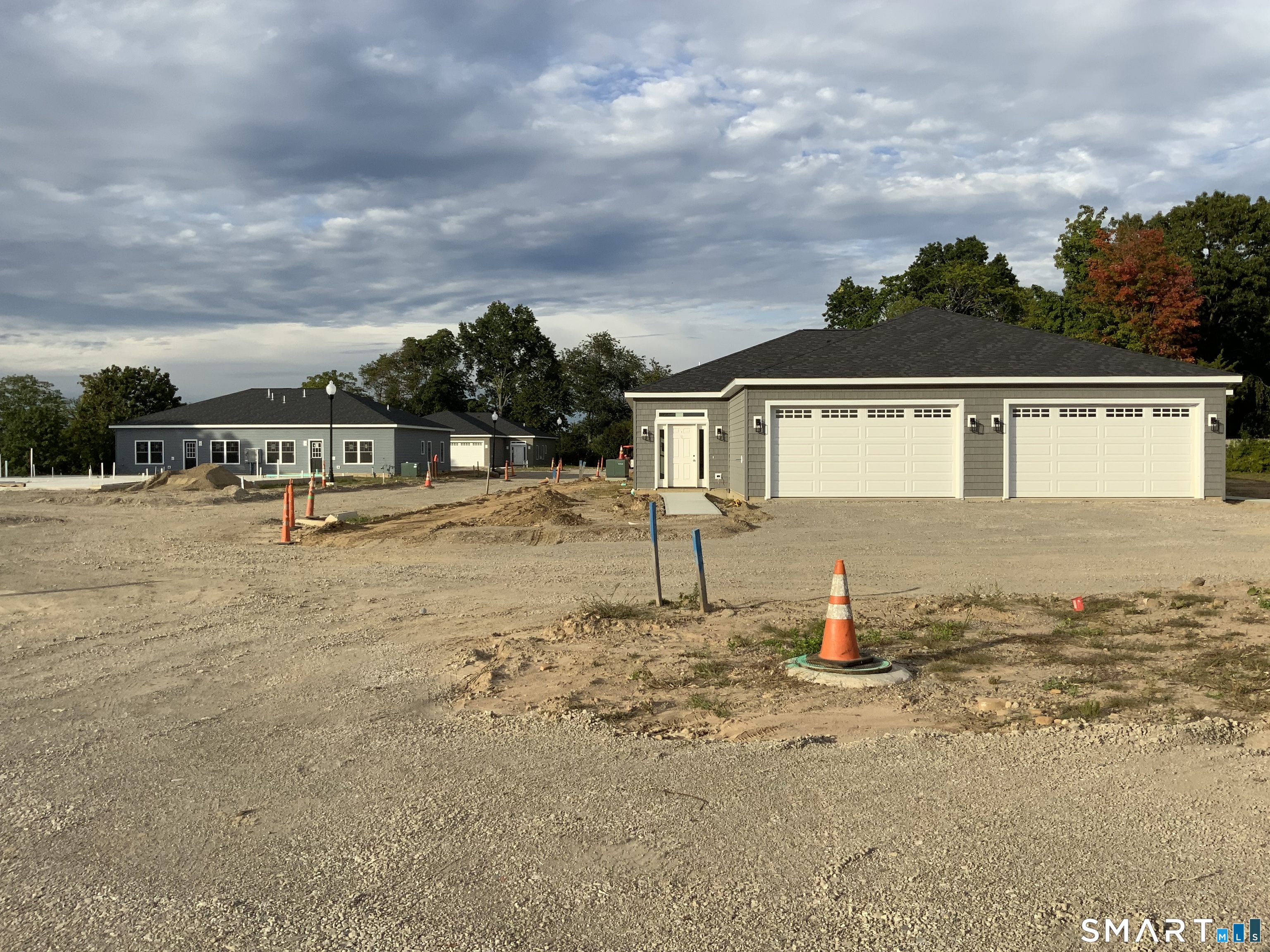 37 Shingle Hill Road West Haven CT 06516