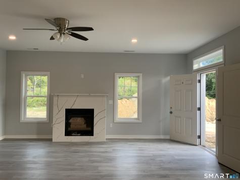 37 Shingle Hill Road West Haven CT 06516