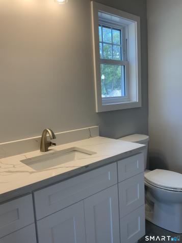 37 Shingle Hill Road West Haven CT 06516
