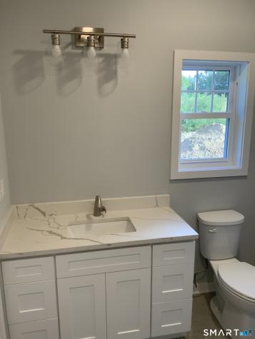 37 Shingle Hill Road West Haven CT 06516