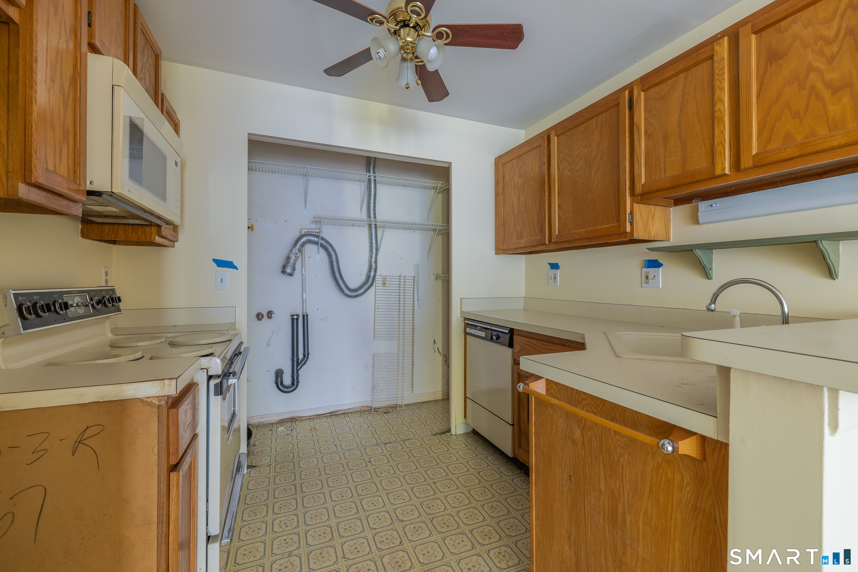 20 East Pembroke Road Danbury CT 06811