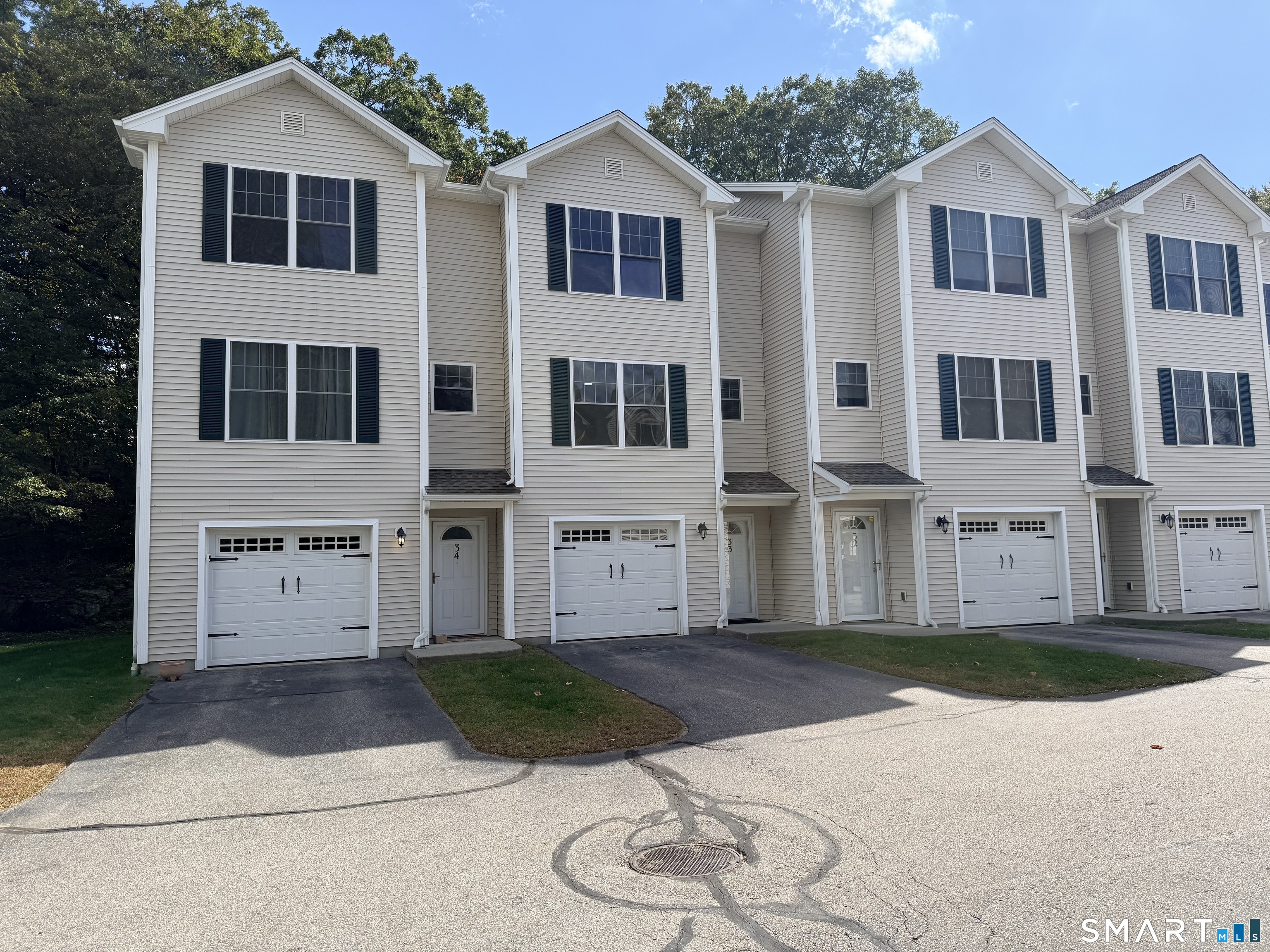 86 Otrobando Avenue Norwich CT 06360