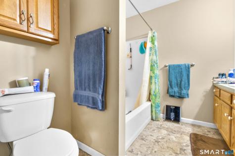 42 Joanne Drive East Hartford CT 06108