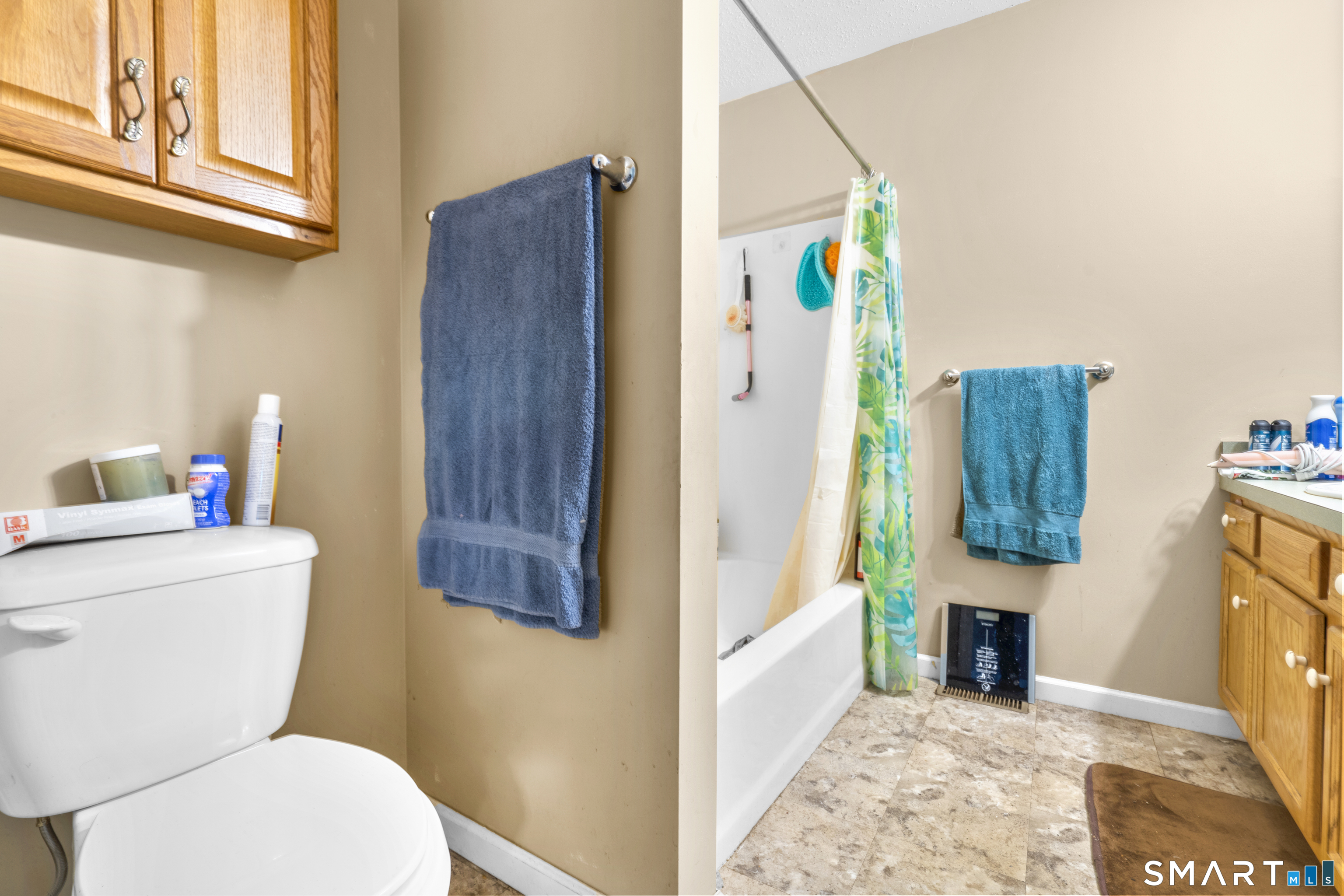42 Joanne Drive East Hartford CT 06108