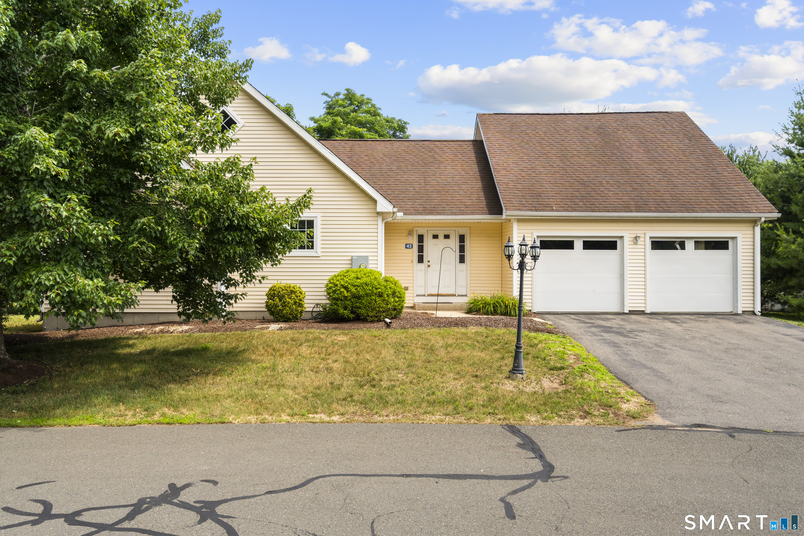 42 Joanne Drive East Hartford CT 06108