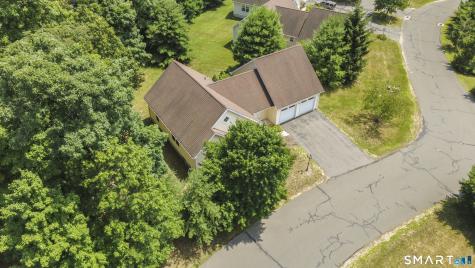 42 Joanne Drive East Hartford CT 06108