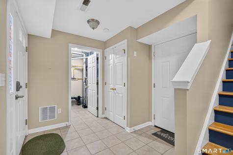 29 Town Hill Avenue Danbury CT 06810