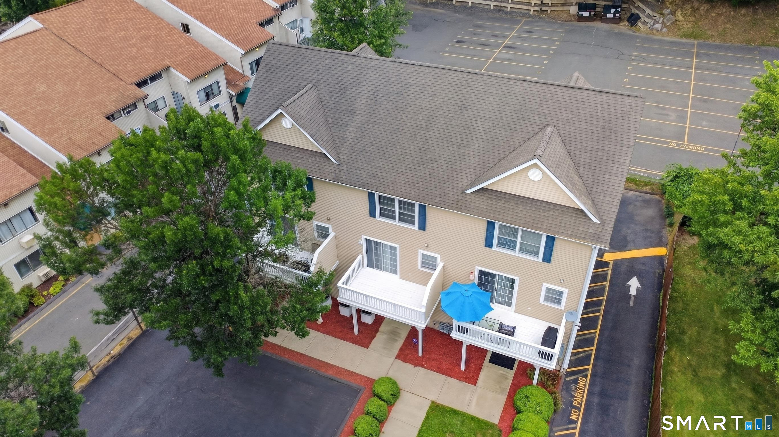 29 Town Hill Avenue Danbury CT 06810