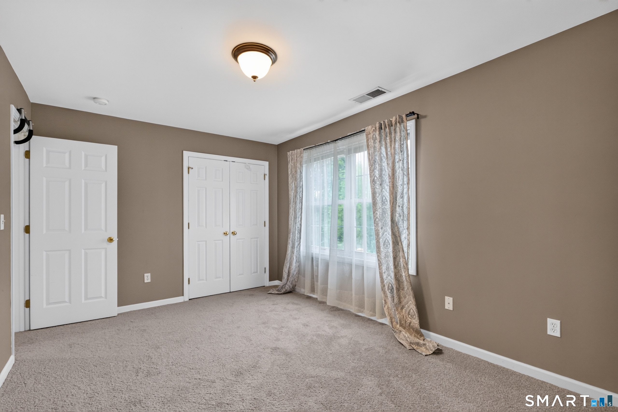 29 Town Hill Avenue Danbury CT 06810