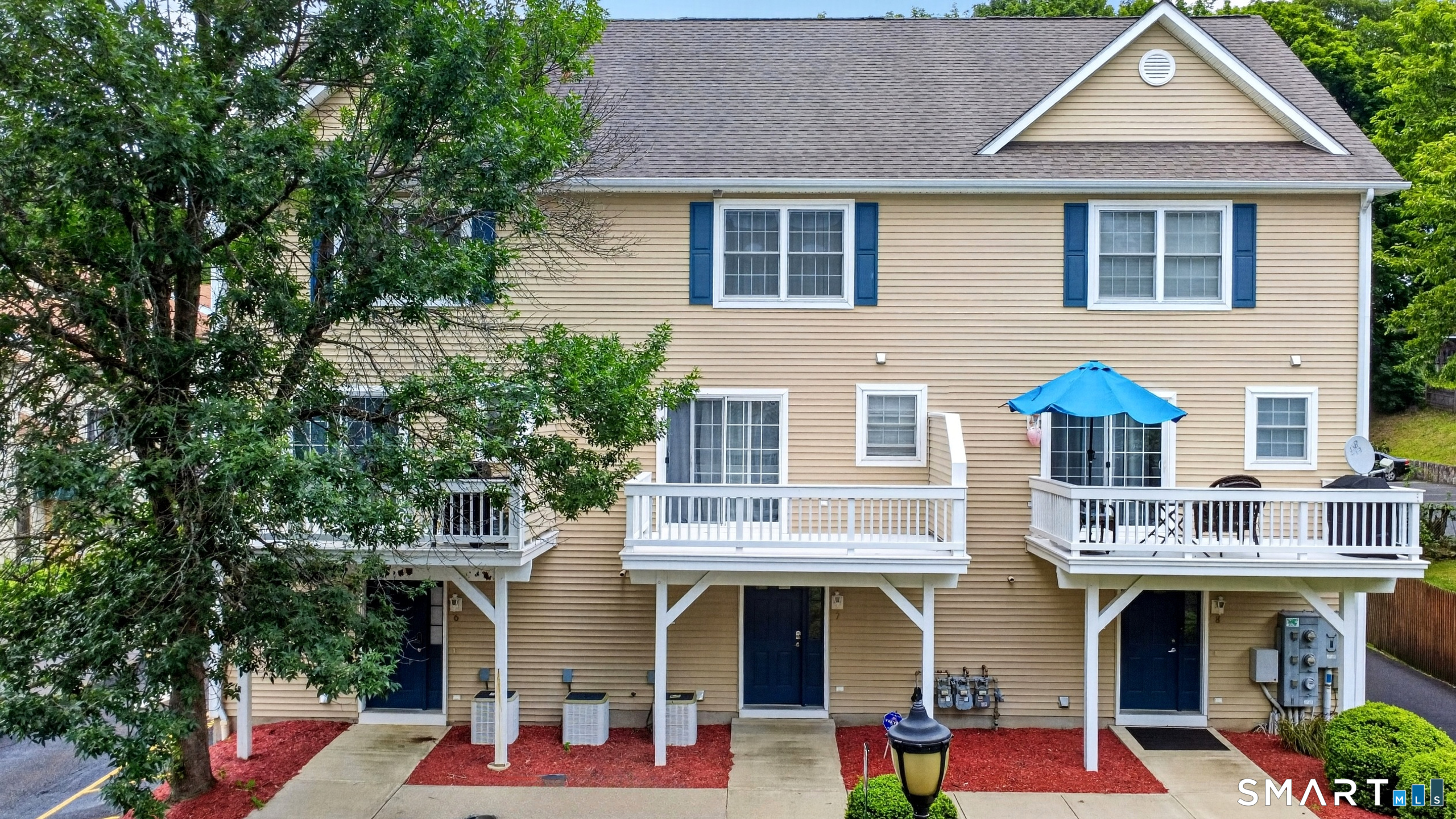 29 Town Hill Avenue Danbury CT 06810