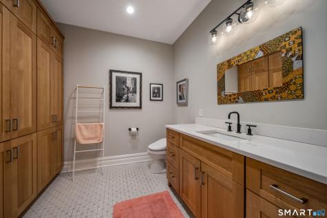 66 High Street Guilford CT 06437