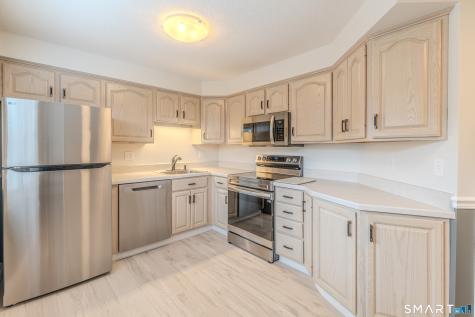 1103 Metacomet Drive Meriden CT 06450